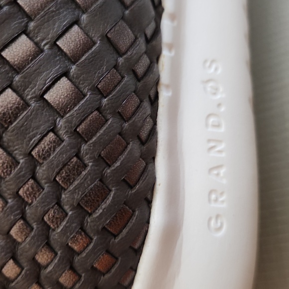 COLE HAAN, Studio Grand, women's Gray Leather casual shoes, Sz 8B - Picture 6 of 9